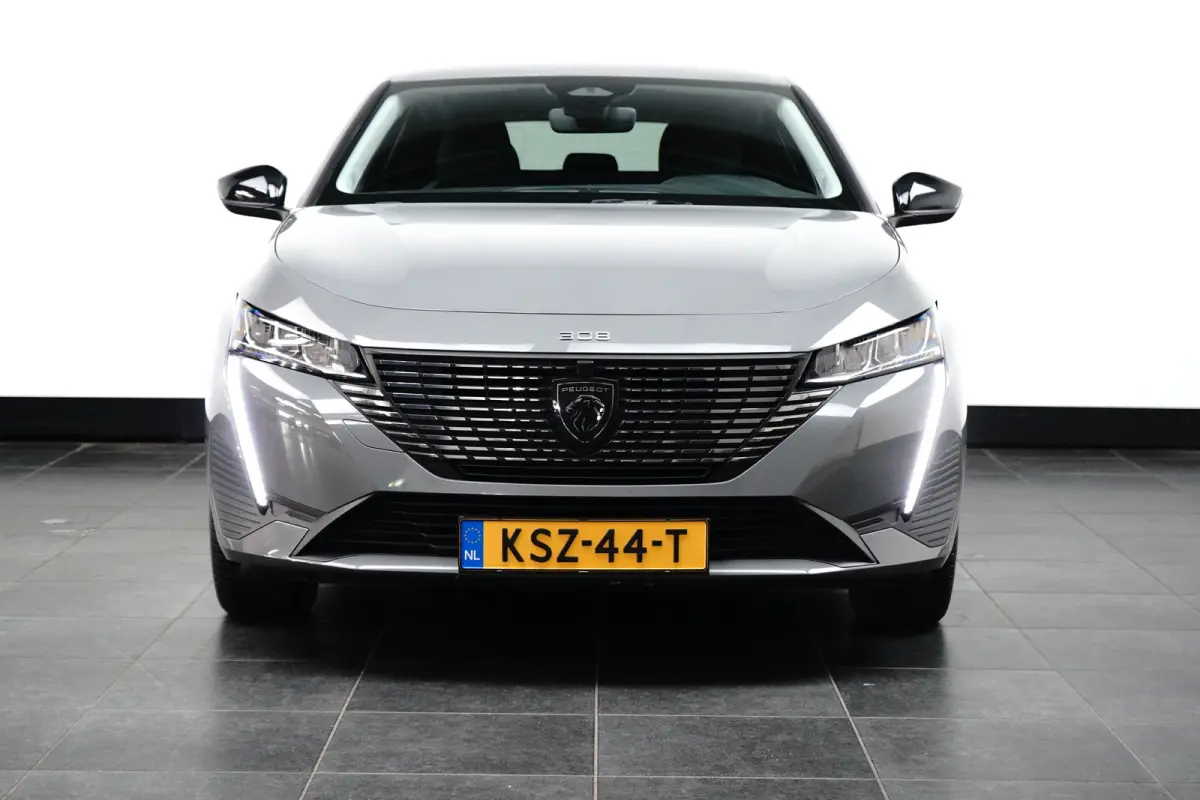 Allure EV 54 kWh 412KM Range Binnenkort Beschikbaar | Extra getint glas | Keyless entry | Lichtmetalen velgen 18"