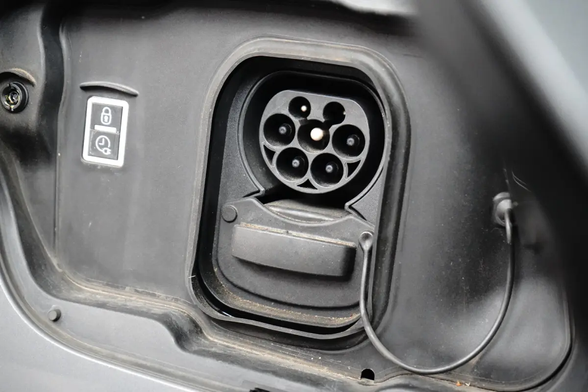 Allure EV 54 kWh 412KM Range Binnenkort Beschikbaar | Extra getint glas | Keyless entry | Lichtmetalen velgen 18"