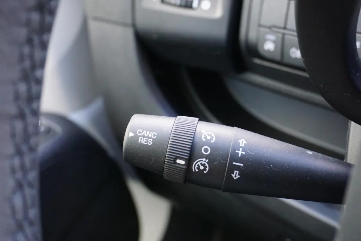 2.2 BlueHDi 140 L3H2 3.5t in Nieuwstaat |Betimmerd |BPM vrij |Trekhaak |Camera |Cruise |Navi |DEMO |EURO6D |3500 KG |Parkeersensoren |Carplay |Android auto