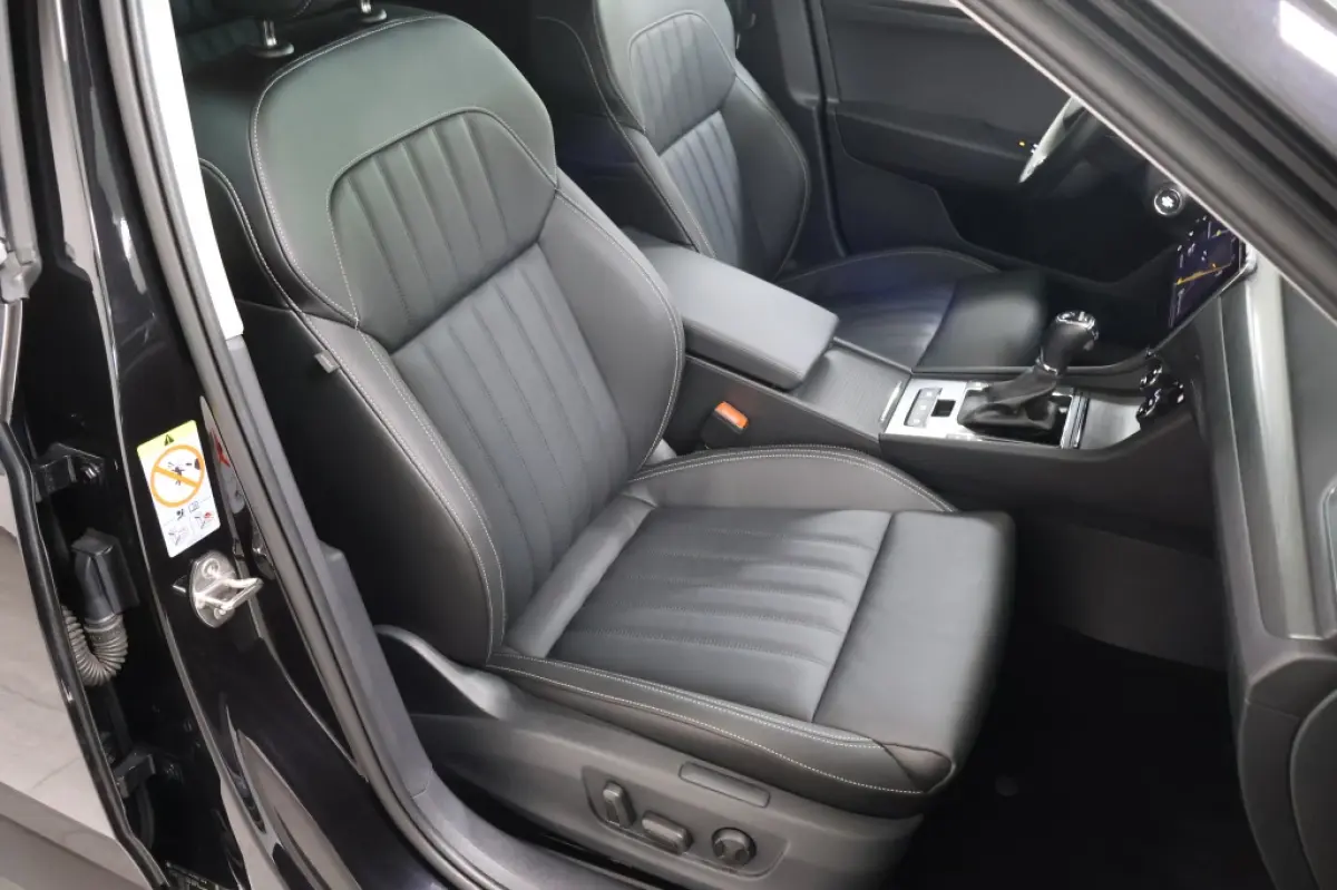 1.4 TSI iV Business Style | Panodak | 18 inch | Memory Seats
