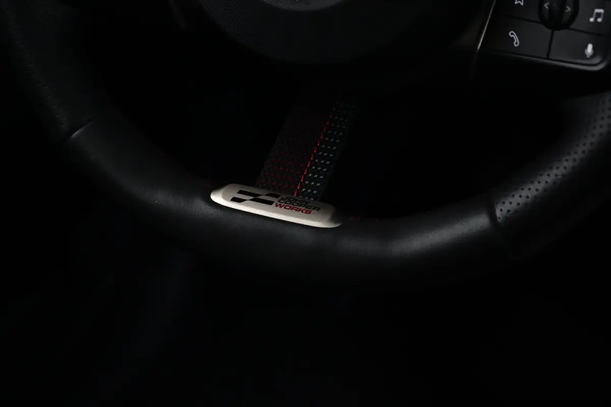 3-Deurs SE John Cooper Works XL 54.2 kWh 371KM Range | Binnenkort Beschikbaar | Achteruitrijcamera | Airco (automatisch) | Apple Carplay/Android Auto|telefoonintegratie premium