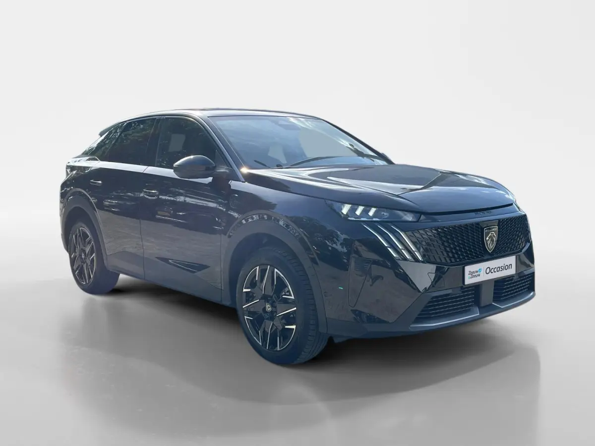1.2 Hybrid 136 GT | Focal Audio | 360 camera | Panoramadak | Carplay
