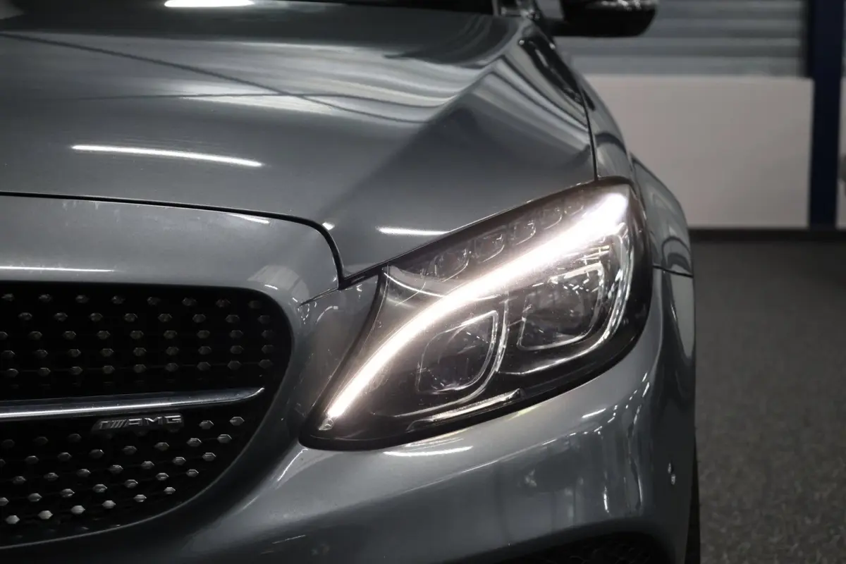 AMG 43 4MATIC 367+PK LED/PANORAMADAK/LEDER+S.VERWARMING/19" LMV/360 CAM/CRUISE/ECC/12 MND GARANTIE!