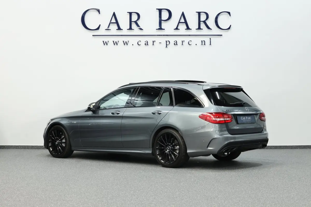 AMG 43 4MATIC 367+PK LED/PANORAMADAK/LEDER+S.VERWARMING/19" LMV/360 CAM/CRUISE/ECC/12 MND GARANTIE!