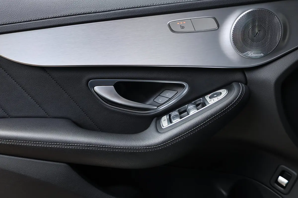 AMG 43 4MATIC 367+PK LED/PANORAMADAK/LEDER+S.VERWARMING/19" LMV/360 CAM/CRUISE/ECC/12 MND GARANTIE!
