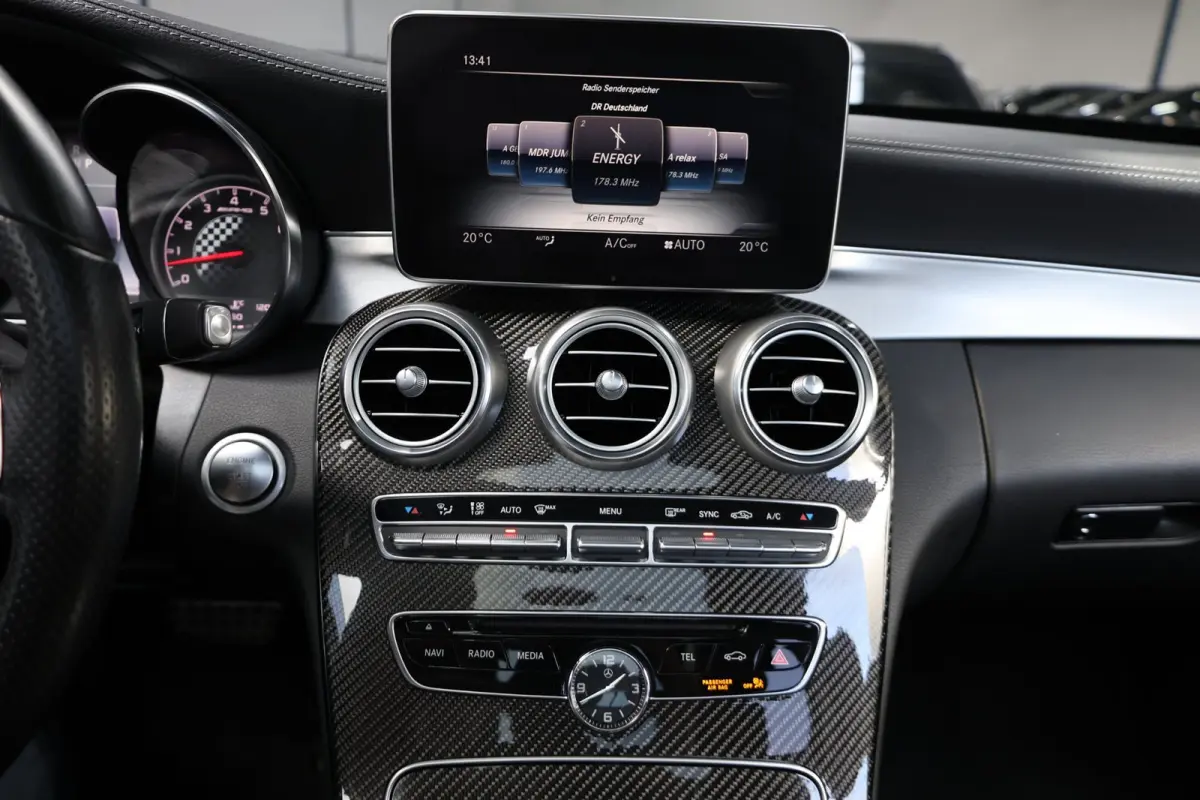 AMG 43 4MATIC 367+PK LED/PANORAMADAK/LEDER+S.VERWARMING/19" LMV/360 CAM/CRUISE/ECC/12 MND GARANTIE!
