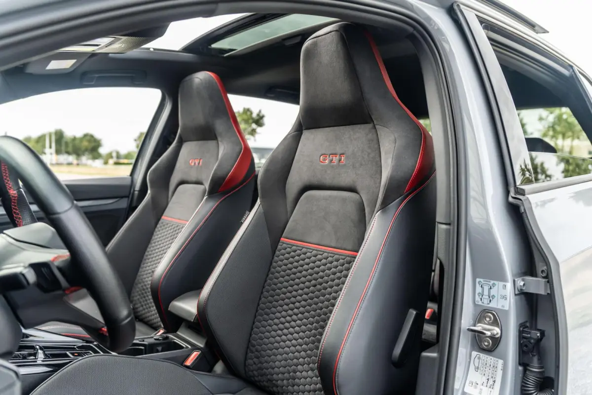 2.0 TSI GTI Clubsport Pano Akrapovic HK Vol