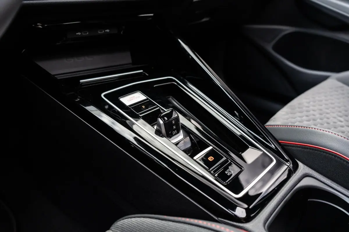 2.0 TSI GTI Clubsport Pano Akrapovic HK Vol