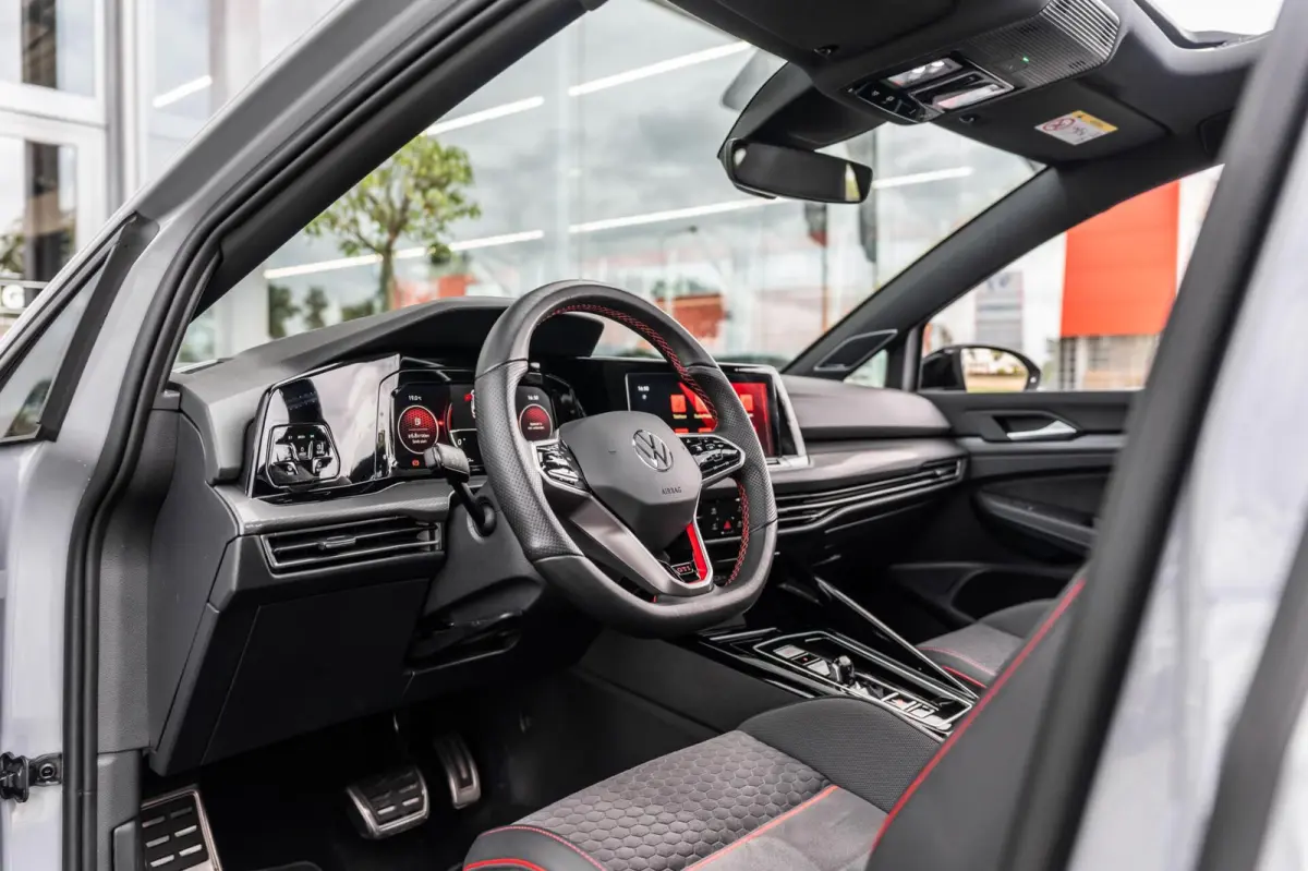2.0 TSI GTI Clubsport Pano Akrapovic HK Vol