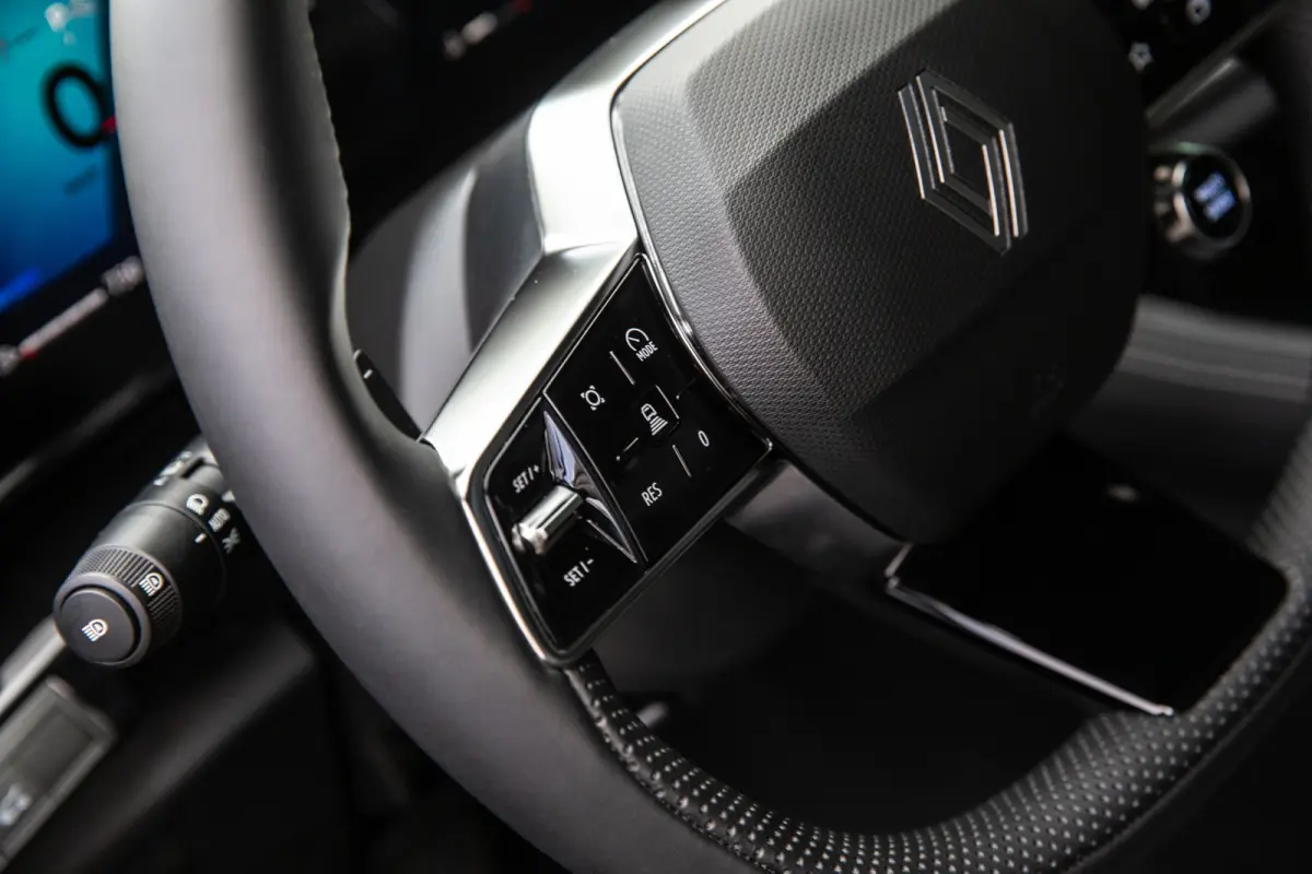 1.3 mild hybrid 160 X-Tronic techno , Panoramadak, Adap. cruise,