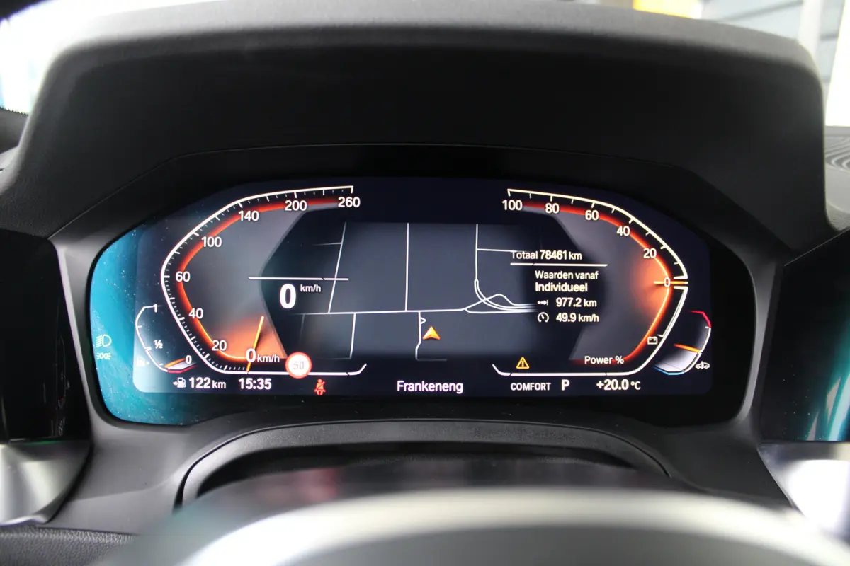 320i High Executive | M sport | Alcantara | Stoelverwarming | Elektr. Achterklep | Sportstoelen |