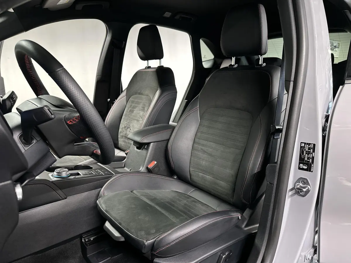 2.5 PHEV Graphite Tech Edition Automaat | HUD | Winterpakket | SOH 87.5%