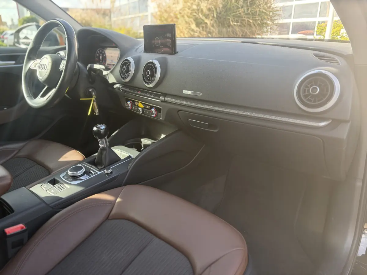 1.4 TFSI CoD Design Pro Line Plus 150pk | Virtual Cockpit | Bluetooth | Cruise control | LED koplampen | Navigatiesysteem full map + hard disk | Parkeersensor voor en achter | Perfect onderh