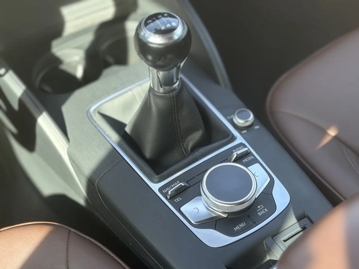 1.4 TFSI CoD Design Pro Line Plus 150pk | Virtual Cockpit | Bluetooth | Cruise control | LED koplampen | Navigatiesysteem full map + hard disk | Parkeersensor voor en achter | Perfect onderh