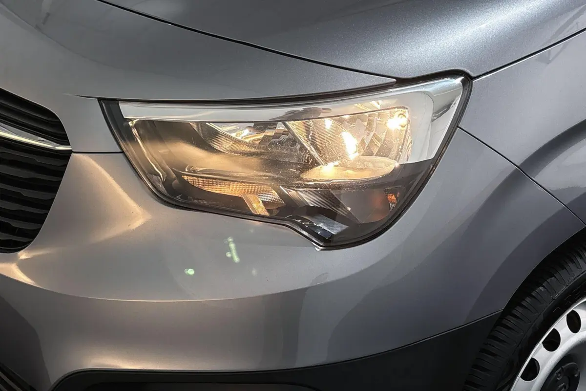 1.5D L2H1 Apple CarPlay Achteruitrijcamera Navigatie