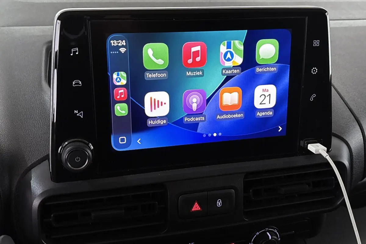 1.5D L2H1 Apple CarPlay Achteruitrijcamera Navigatie
