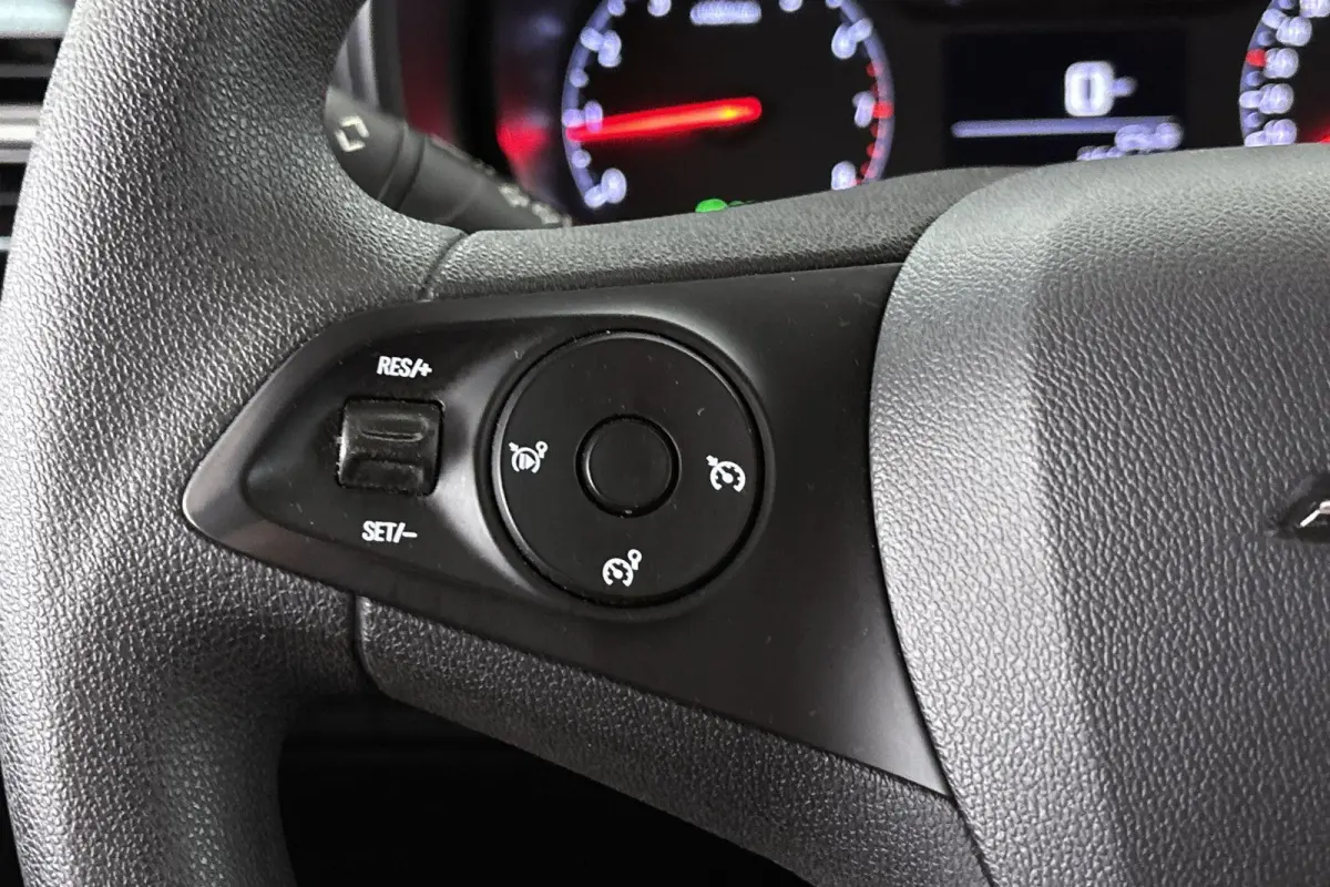 1.5D L2H1 Apple CarPlay Achteruitrijcamera Navigatie