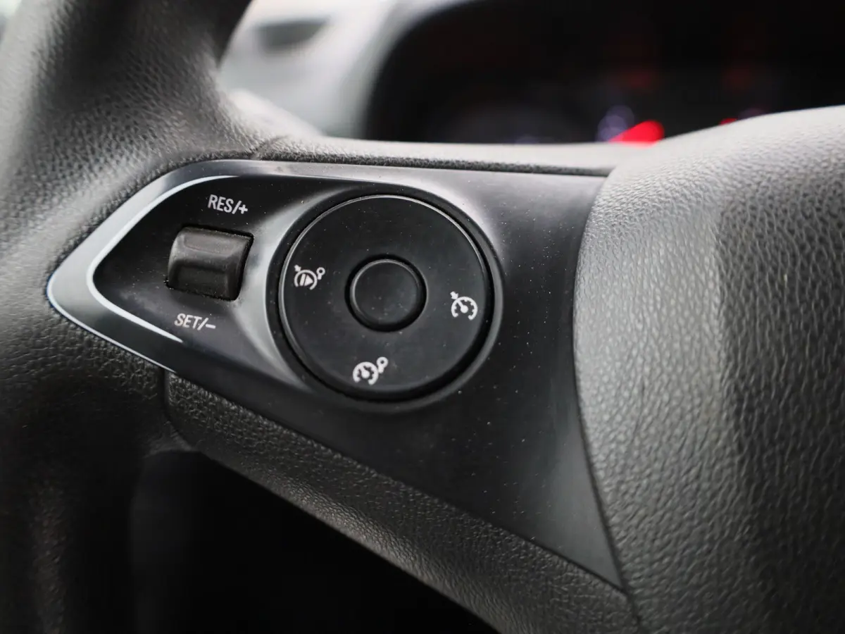 1.5D L1H1 Edition | Airconditioning | Bluetooth | Zijschuifdeur |