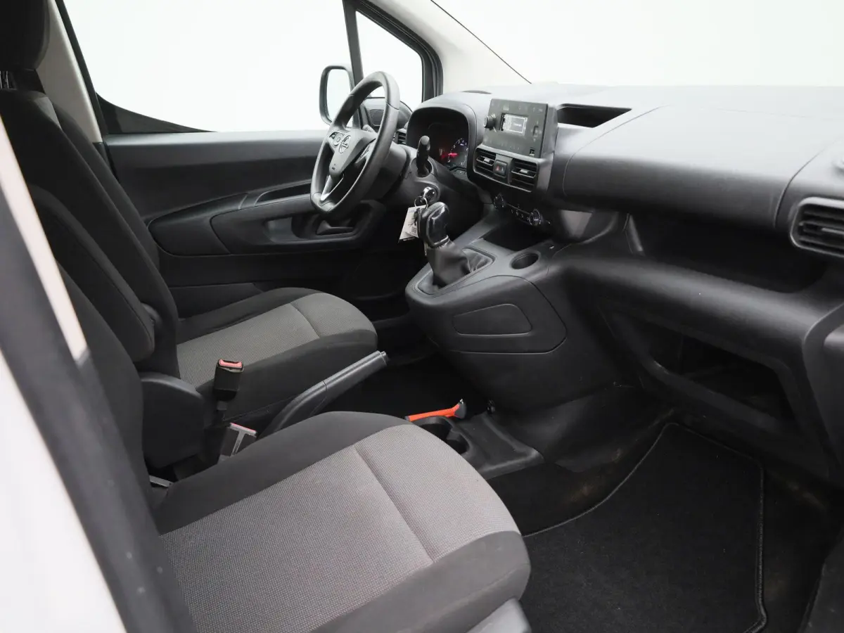 1.5D L1H1 Edition | Airconditioning | Bluetooth | Zijschuifdeur |
