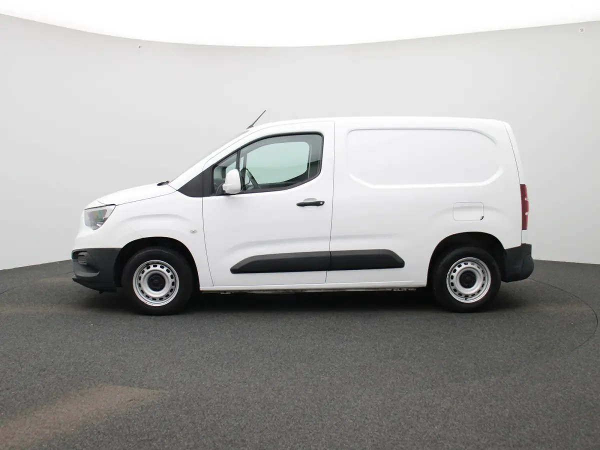 1.5D L1H1 Edition | Airconditioning | Bluetooth | Zijschuifdeur |