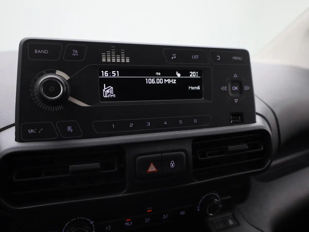 1.5D L1H1 Edition | Airconditioning | Bluetooth | Zijschuifdeur |