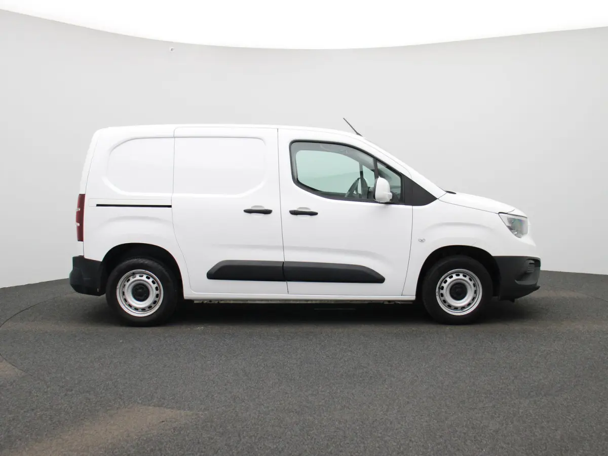 1.5D L1H1 Edition | Airconditioning | Bluetooth | Zijschuifdeur |