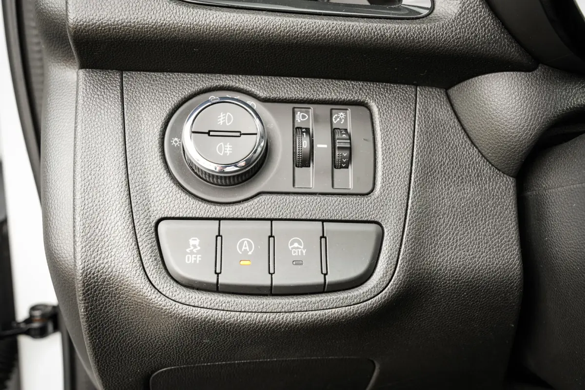 1.0 Online Edition | CarPlay | Airco | Cruise | Org. NL! | Elektr. ramen | Mooi |