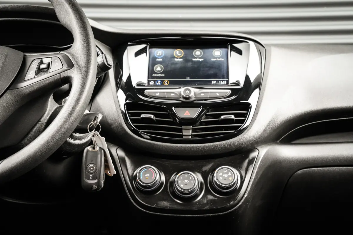 1.0 Online Edition | CarPlay | Airco | Cruise | Org. NL! | Elektr. ramen | Mooi |