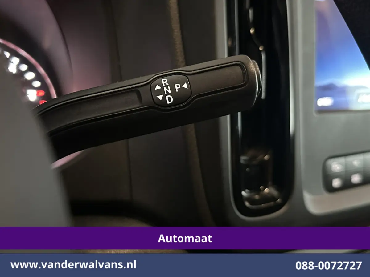 116 CDI 164pk 9G-Tronic Automaat L3H1 Euro6 Airco | Camera | Navigatie | Adaptieve Cruisecontrol Stoelverwarming, Bijrijdersbank