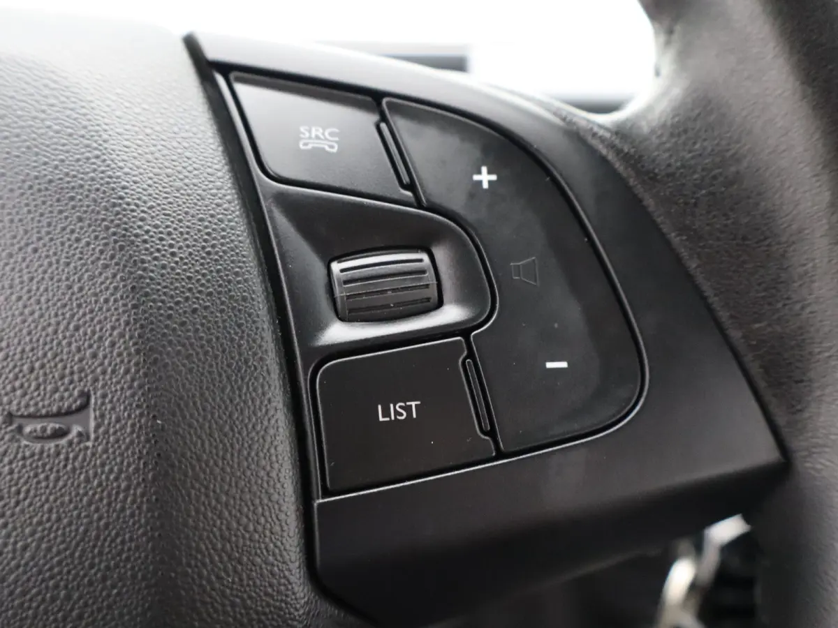 1.2 PureTech Business Cruise Control | Climate Control | Apple Carplay/Android Auto | Parkeersensoren