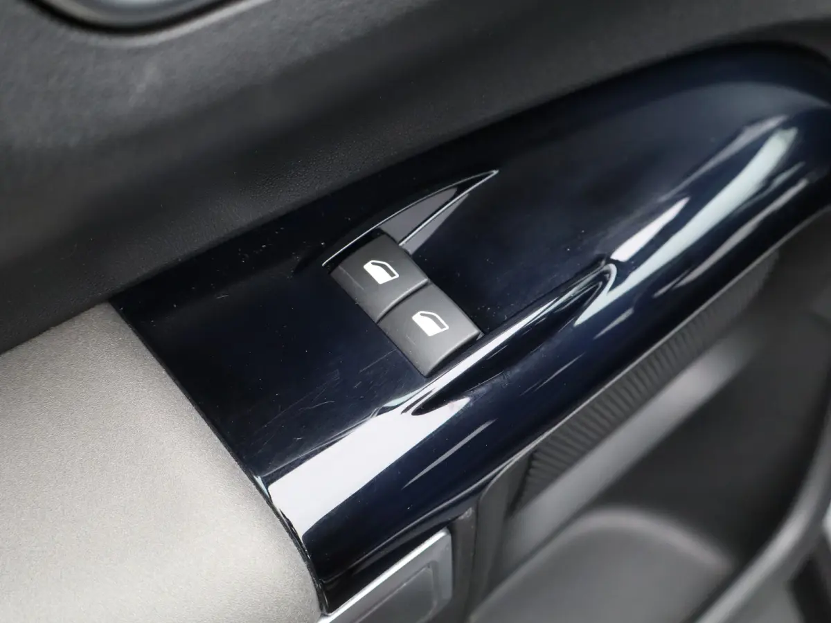 1.2 PureTech Business Cruise Control | Climate Control | Apple Carplay/Android Auto | Parkeersensoren