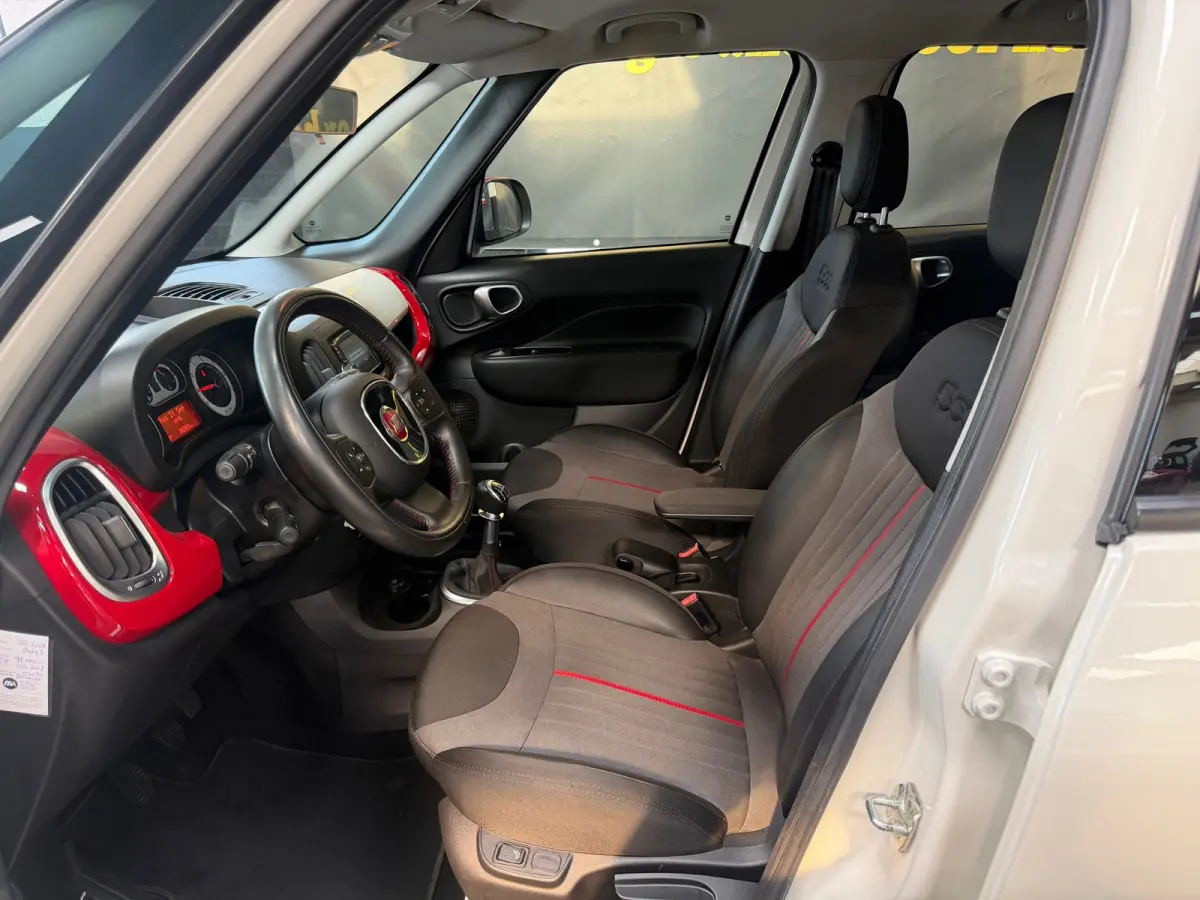 0.9 TwinAir Urban Edition | PDC | Airco | NL Auto NAP | Dealeronderhouden | Nwe. Koppeling en vliegwiel