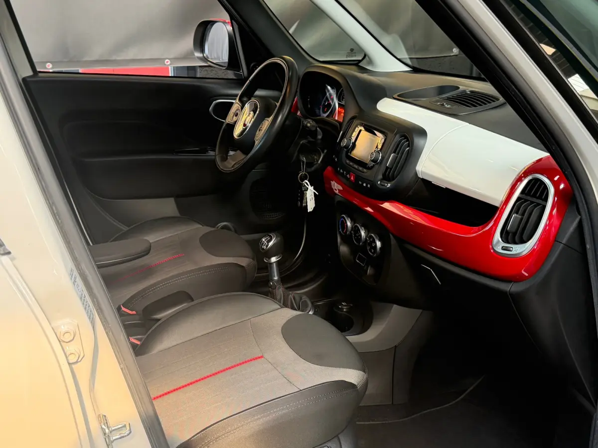 0.9 TwinAir Urban Edition | PDC | Airco | NL Auto NAP | Dealeronderhouden | Nwe. Koppeling en vliegwiel