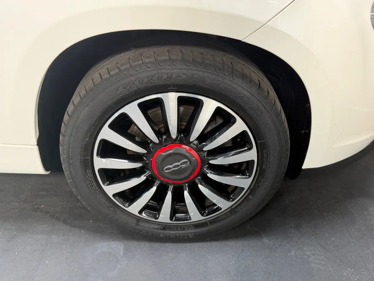 0.9 TwinAir Urban Edition | PDC | Airco | NL Auto NAP | Dealeronderhouden | Nwe. Koppeling en vliegwiel