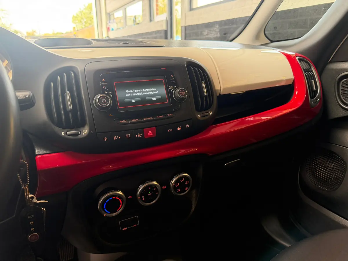 0.9 TwinAir Urban Edition | PDC | Airco | NL Auto NAP | Dealeronderhouden | Nwe. Koppeling en vliegwiel
