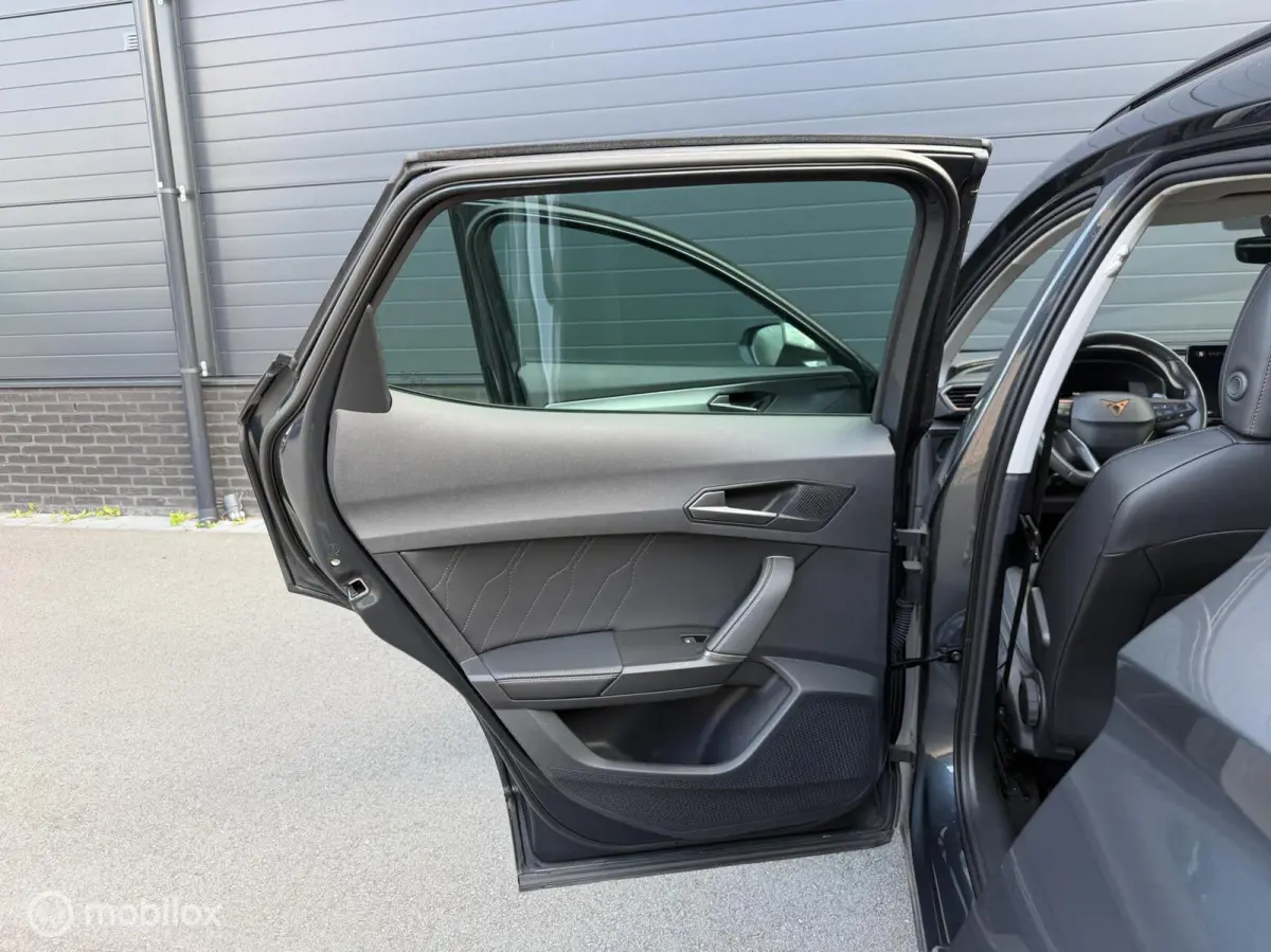 1.4 TSI e-Hybrid Essential CARPLAY*HAAK*PDC*TOPSTAAT1