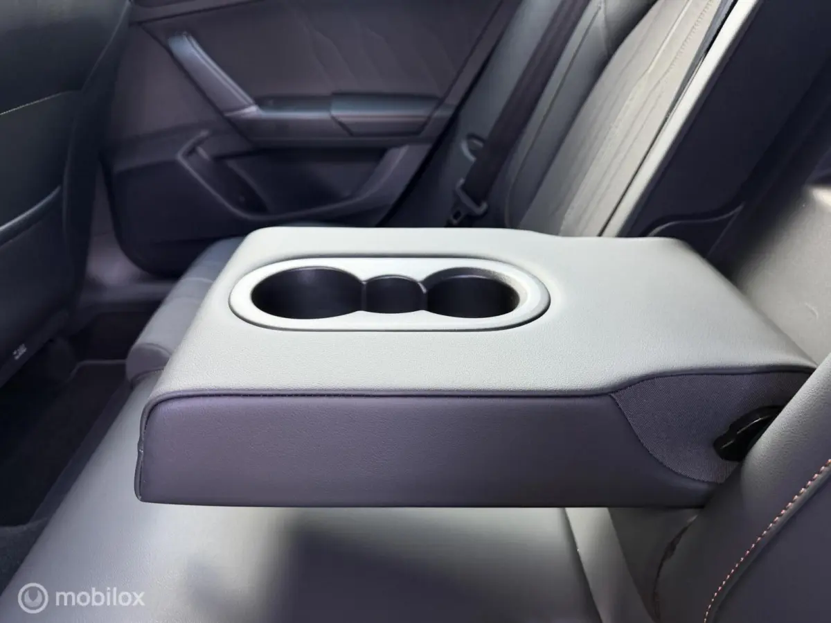 1.4 TSI e-Hybrid Essential CARPLAY*HAAK*PDC*TOPSTAAT1