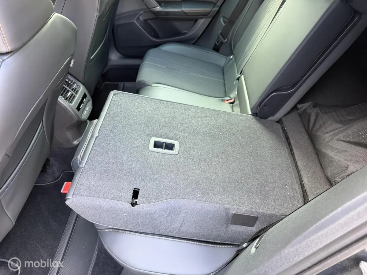 1.4 TSI e-Hybrid Essential CARPLAY*HAAK*PDC*TOPSTAAT1