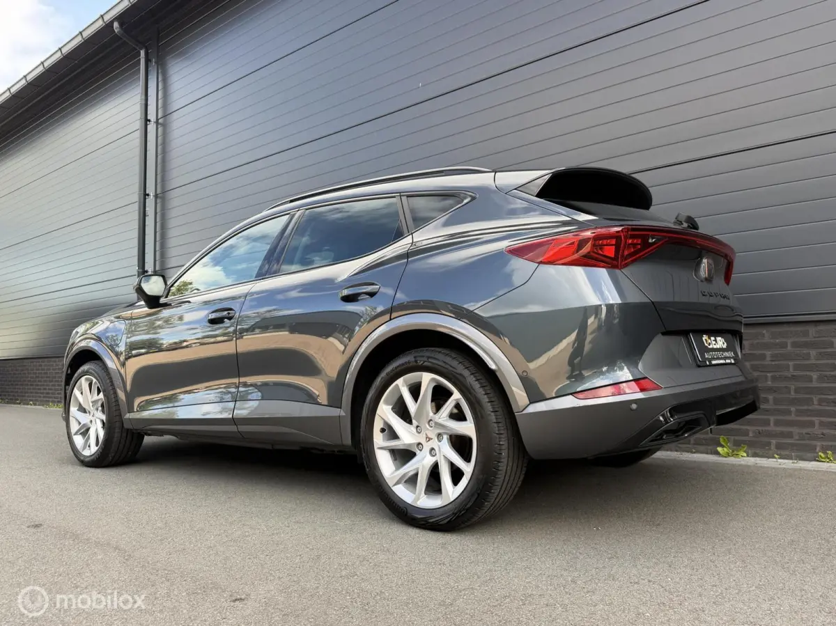 1.4 TSI e-Hybrid Essential CARPLAY*HAAK*PDC*TOPSTAAT1