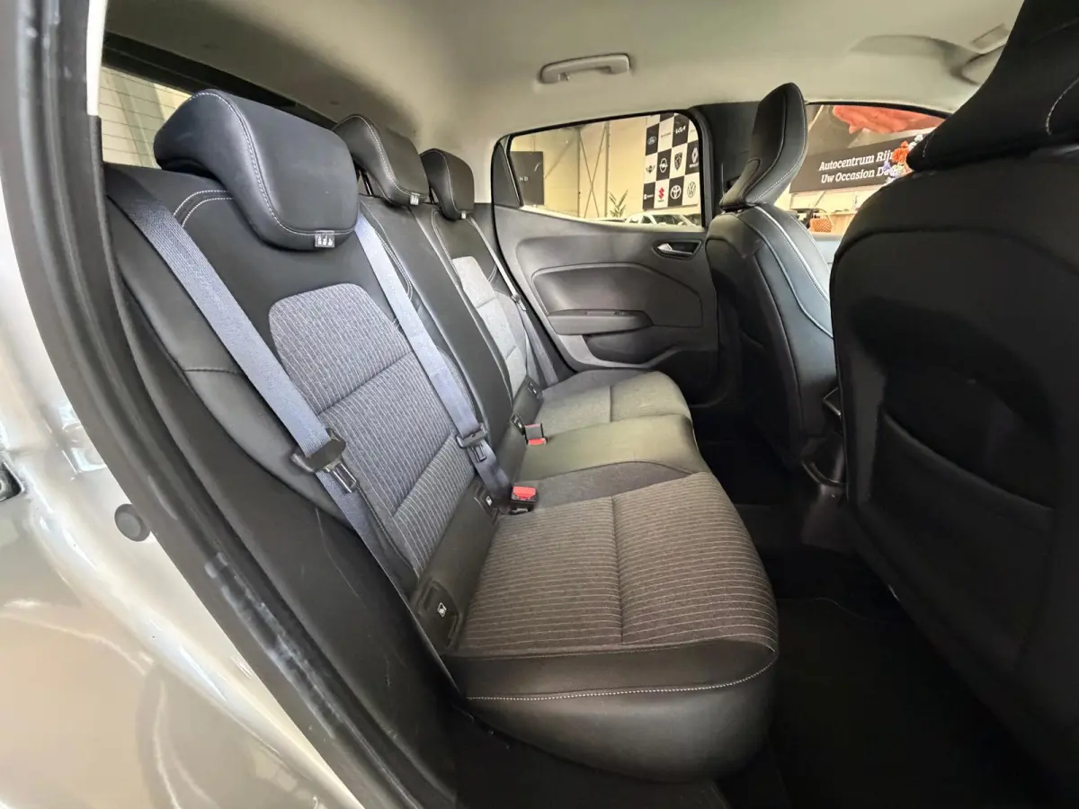 1.0 TCe Intens Navi, Camera, Airco 1 jaar bovag garantie