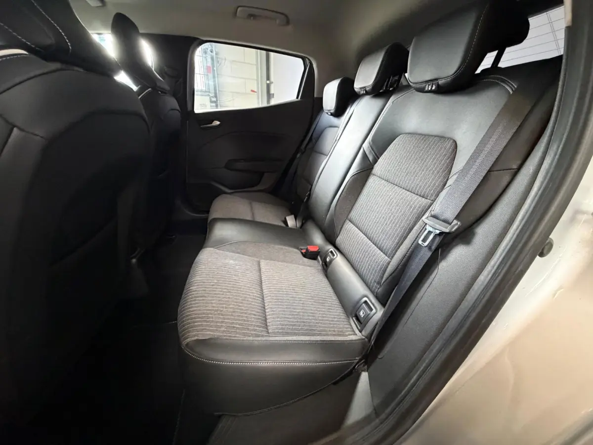 1.0 TCe Intens Navi, Camera, Airco 1 jaar bovag garantie
