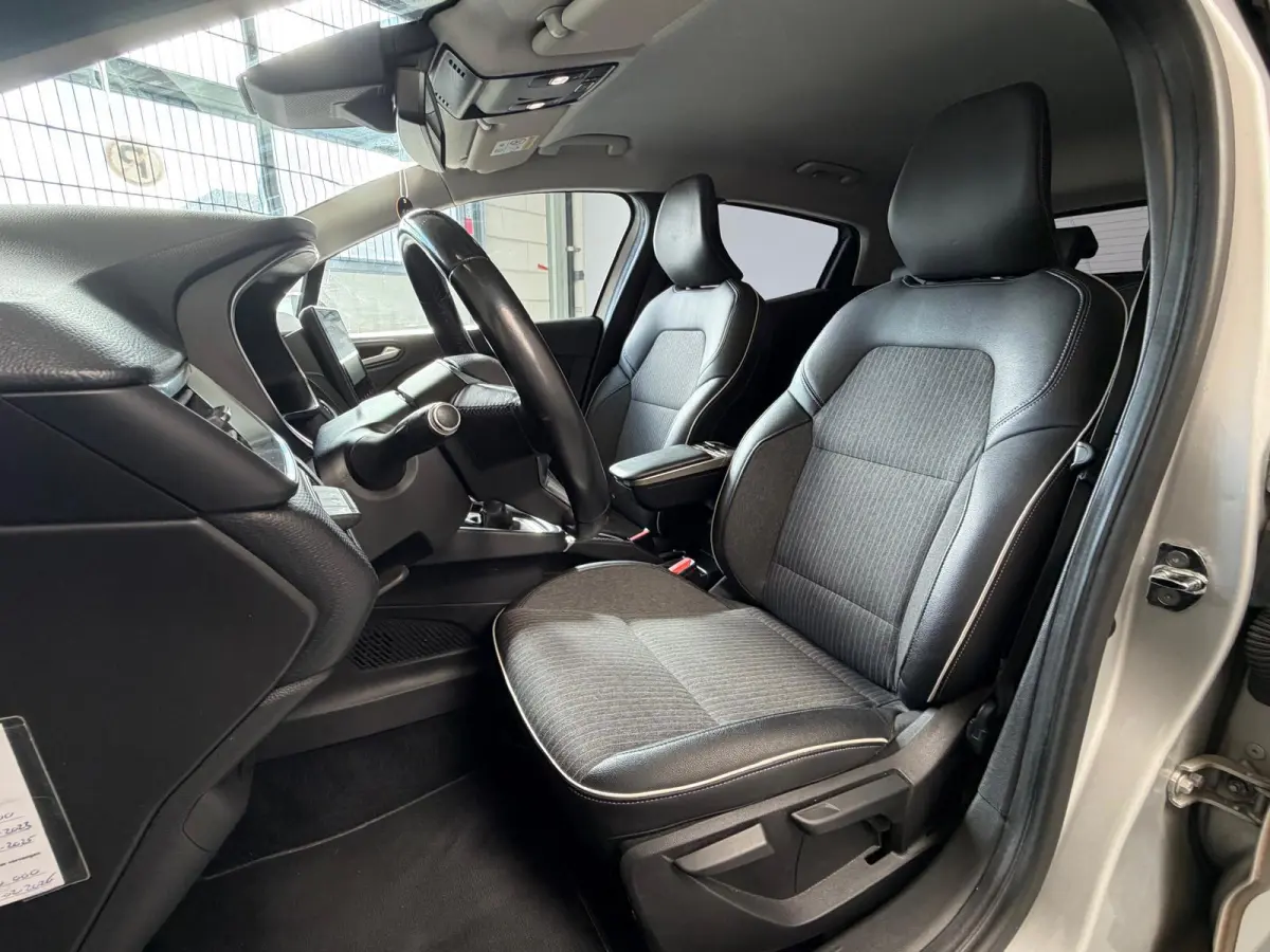 1.0 TCe Intens Navi, Camera, Airco 1 jaar bovag garantie