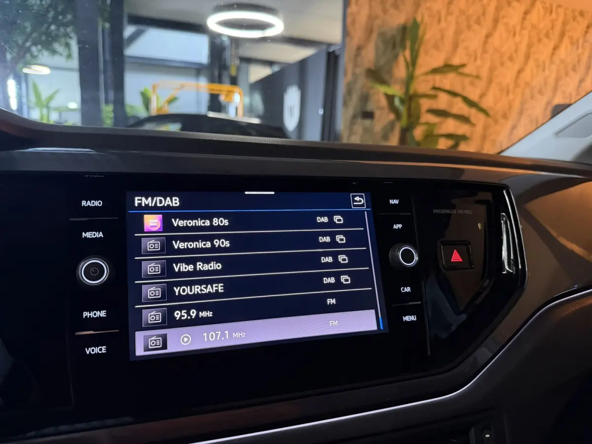 1.0 TSI Style|IQ.Light|Carplay|Virtual Cockpit|Keyless|Camera|Alcantara|Adaptieve Cruise|StoelVW|Rijklaar
