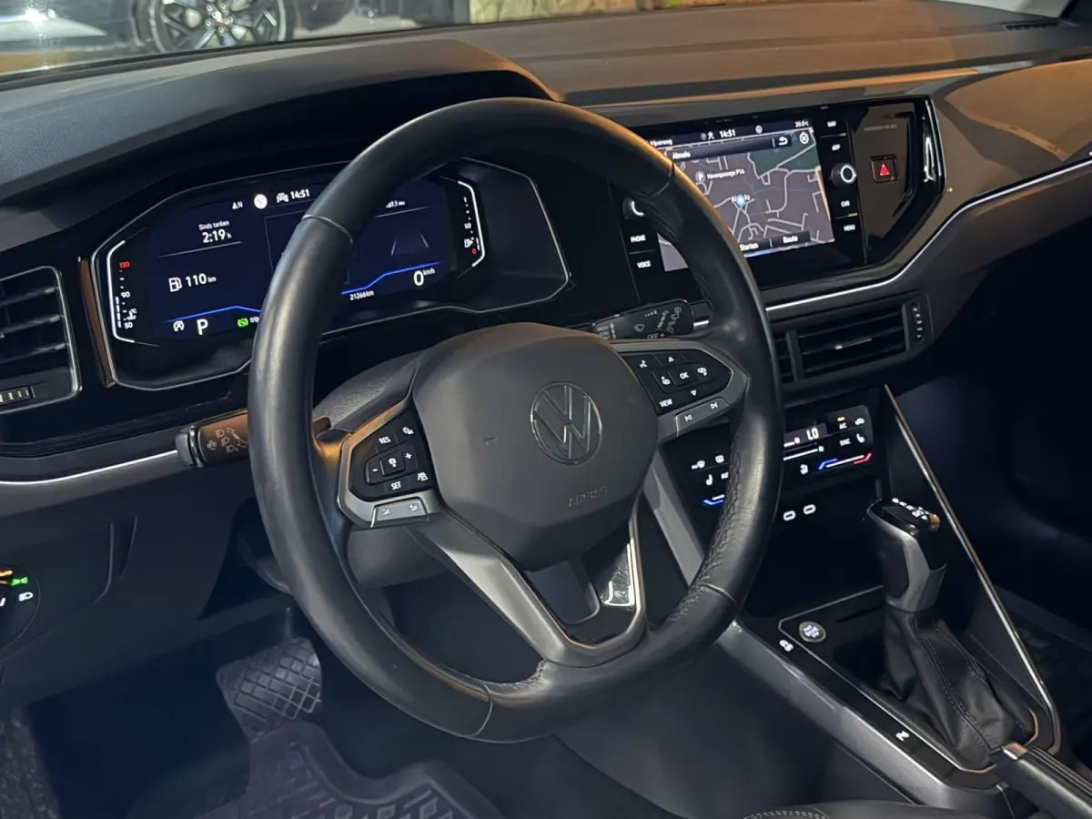 1.0 TSI Style|IQ.Light|Carplay|Virtual Cockpit|Keyless|Camera|Alcantara|Adaptieve Cruise|StoelVW|Rijklaar