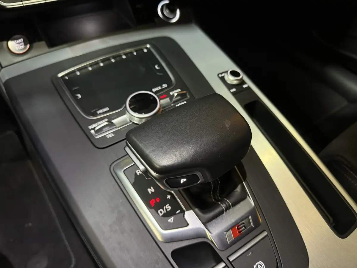 3.0 TFSI SQ5 Quattro Black Edition|354pk|V6|Carplay|Matrix LED|Camera|3-Zone Clima|Virtual Cockpit|Rijklaar