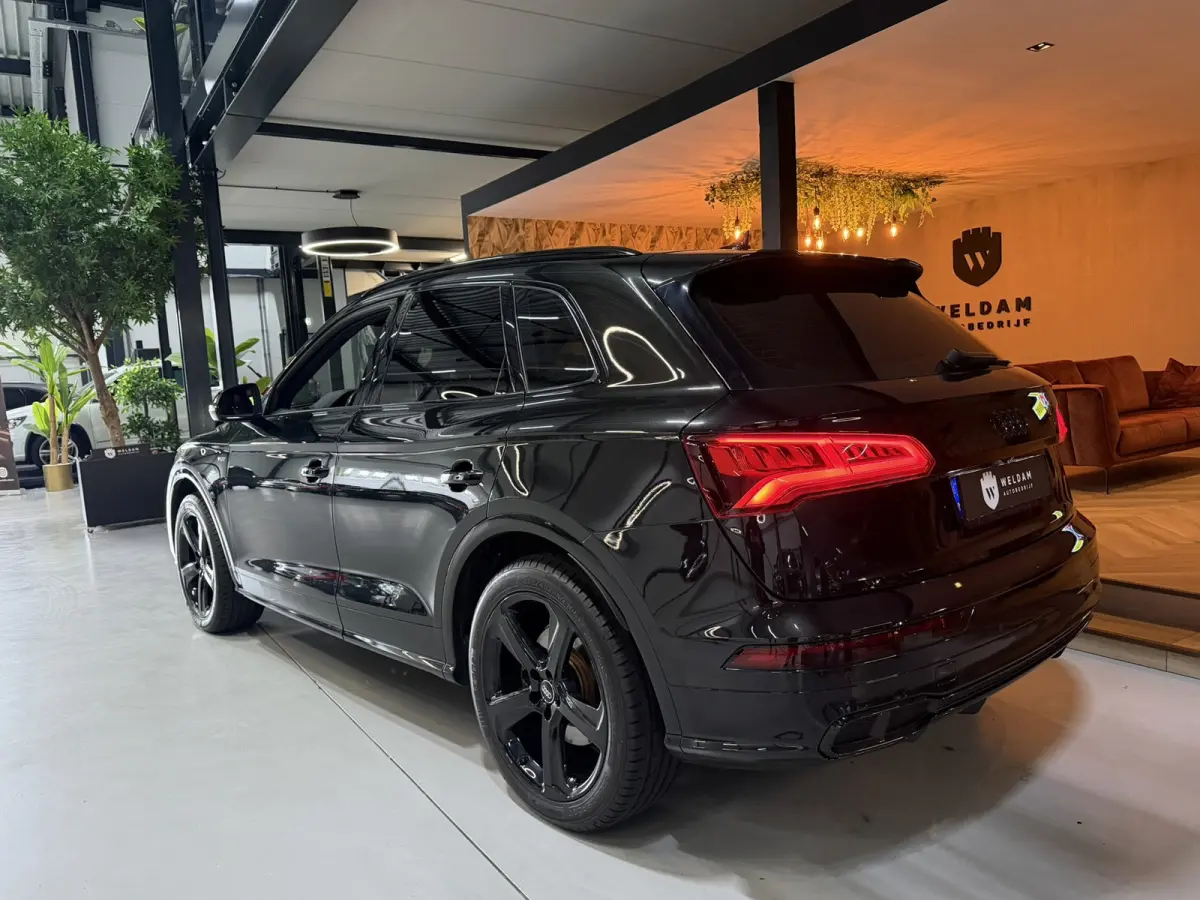 3.0 TFSI SQ5 Quattro Black Edition|354pk|V6|Carplay|Matrix LED|Camera|3-Zone Clima|Virtual Cockpit|Rijklaar