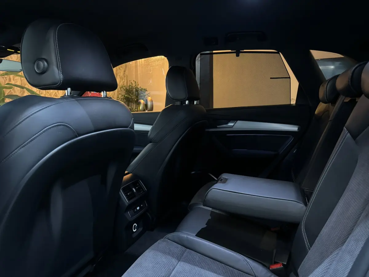3.0 TFSI SQ5 Quattro Black Edition|354pk|V6|Carplay|Matrix LED|Camera|3-Zone Clima|Virtual Cockpit|Rijklaar
