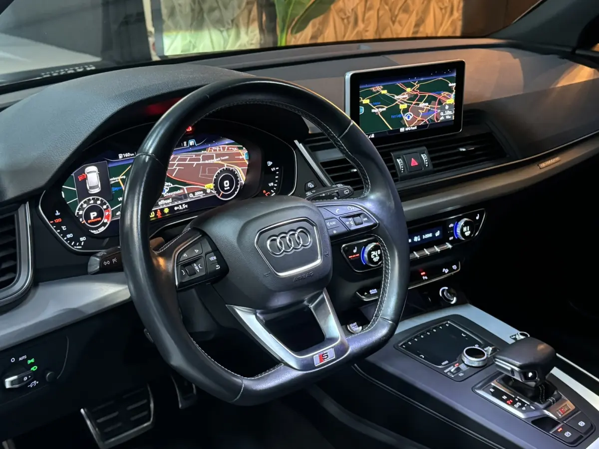 3.0 TFSI SQ5 Quattro Black Edition|354pk|V6|Carplay|Matrix LED|Camera|3-Zone Clima|Virtual Cockpit|Rijklaar