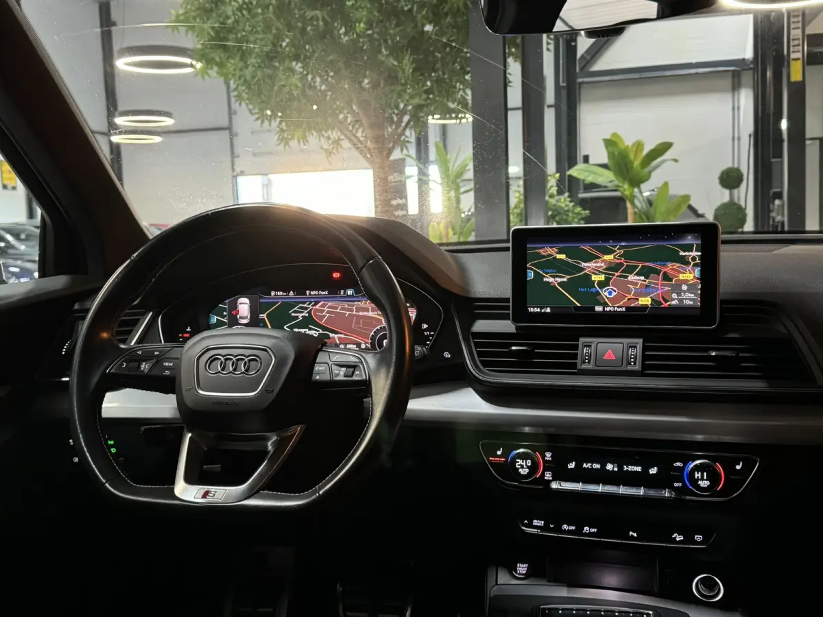 3.0 TFSI SQ5 Quattro Black Edition|354pk|V6|Carplay|Matrix LED|Camera|3-Zone Clima|Virtual Cockpit|Rijklaar