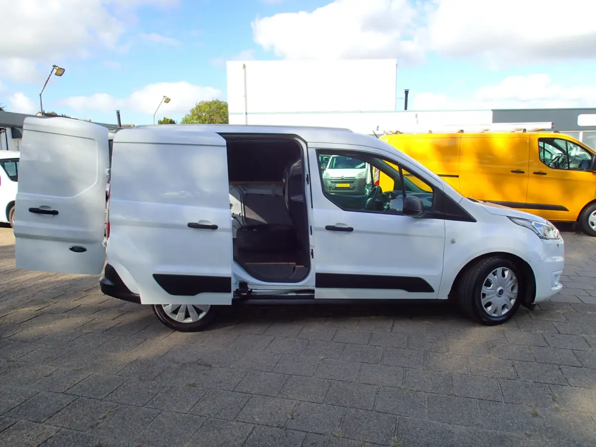 1.5 EcoBlue L1 Trend VOORZIEN VAN AIRCO+TREKHAAK !!!